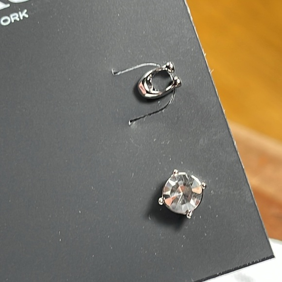 NWT COACH Signature Stud & Crystal Stud Earrings Set - Picture 4 of 8